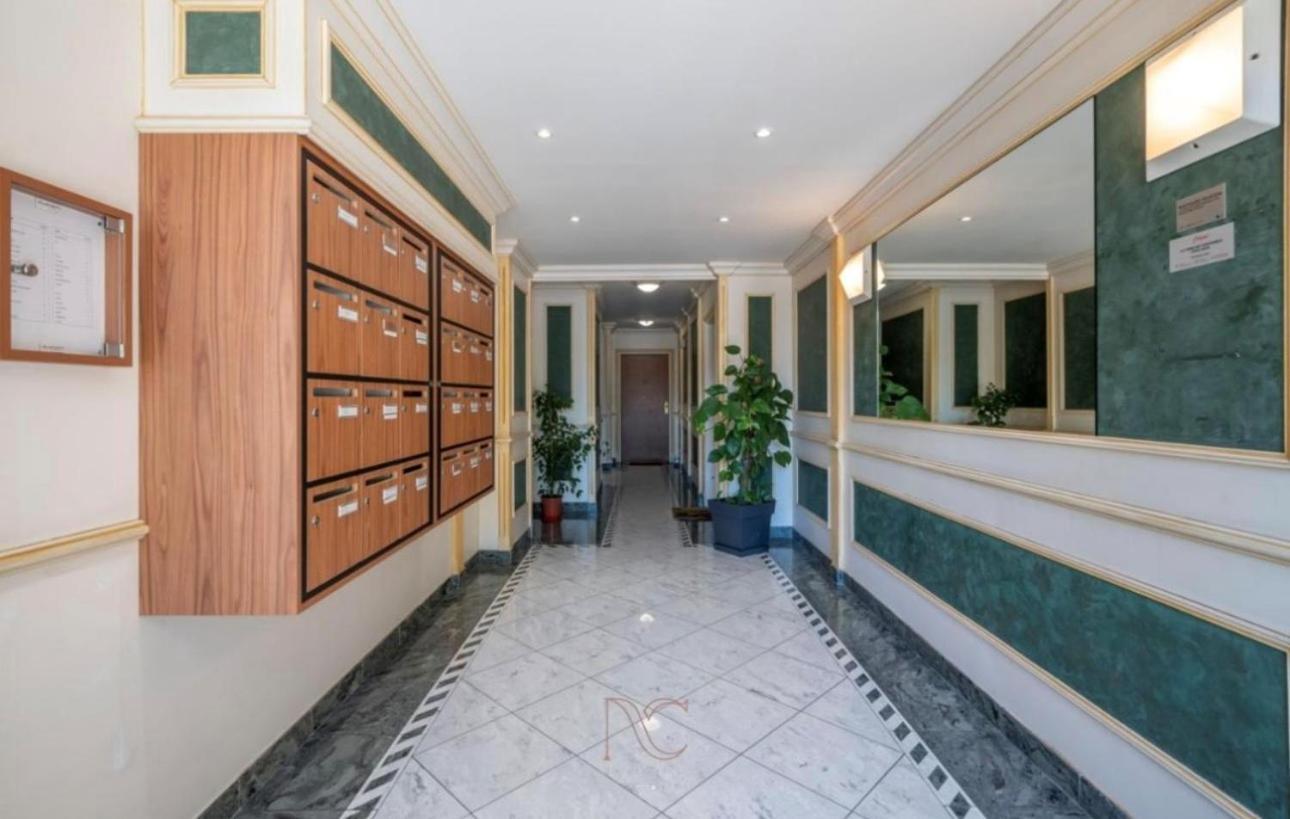 Appartement Castle - 10 Minutes De Disney Bussy-Saint-Georges Extérieur photo